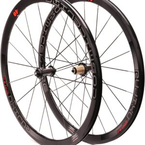 Roues vélo route 700C 40mm carbone 8-11 vitesses