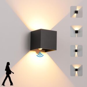 Applique LED 12W avec détecteur extérieur/noir KUKAK